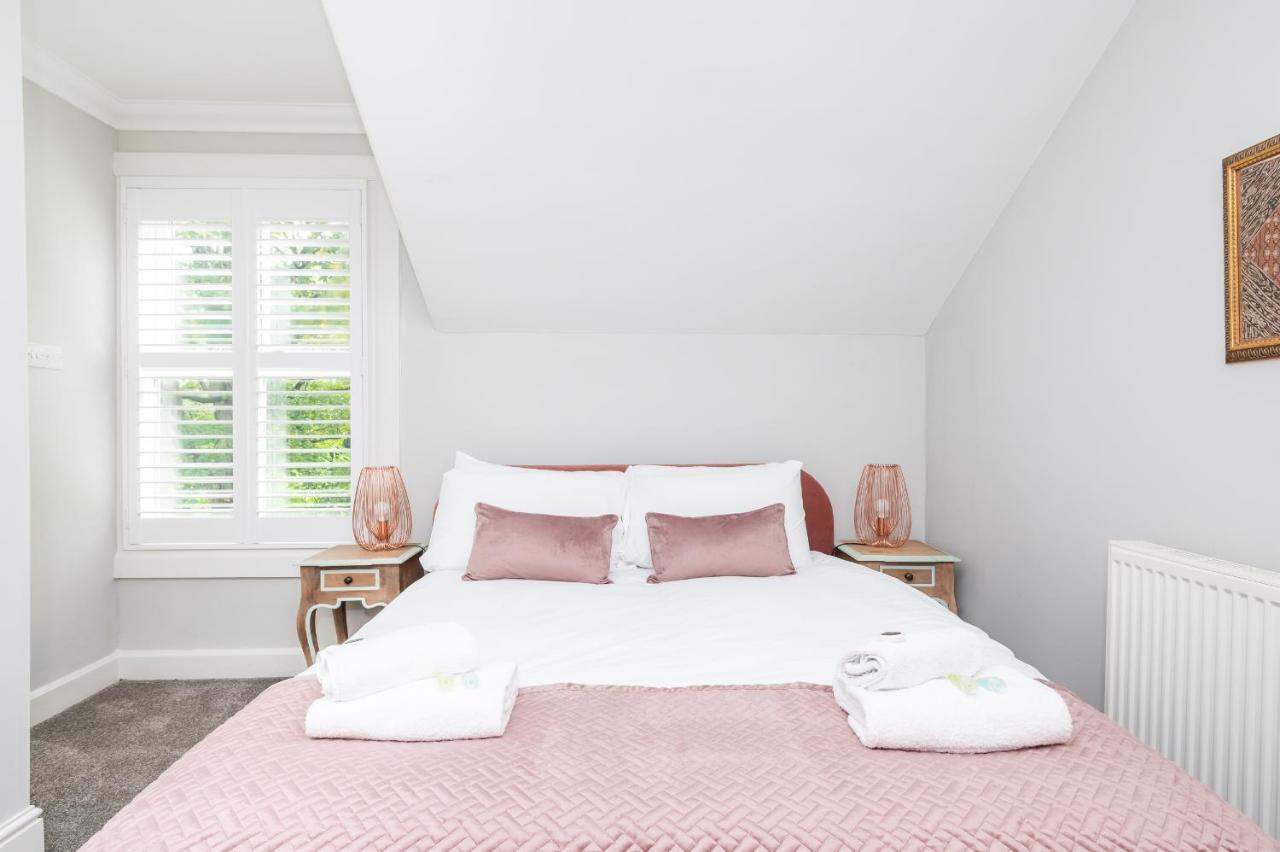 요크 Elegant And Modern 5 Bed House I Pass The Keys 빌라 외부 사진